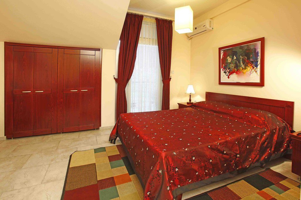 Hotel Luxor Suto Orizari Exterior photo